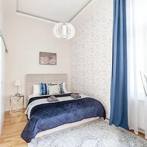 Apartment Luxury Quentin 3 Bedrm, 2 Bathrm, Budapest